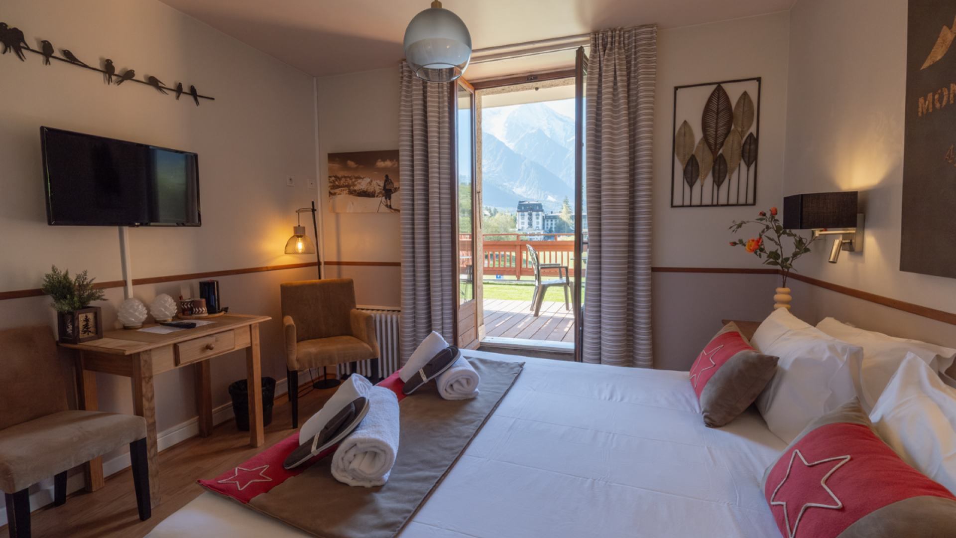 Best Cosy Hotel Chamonix Budget Room